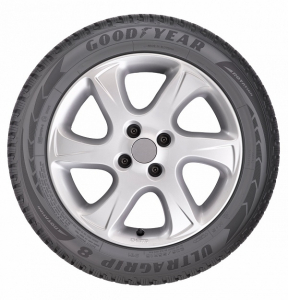 Goodyear UltraGrip 8